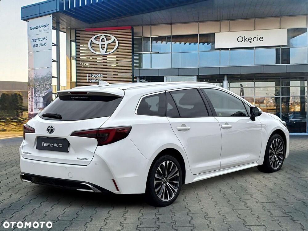 Toyota Corolla - 5