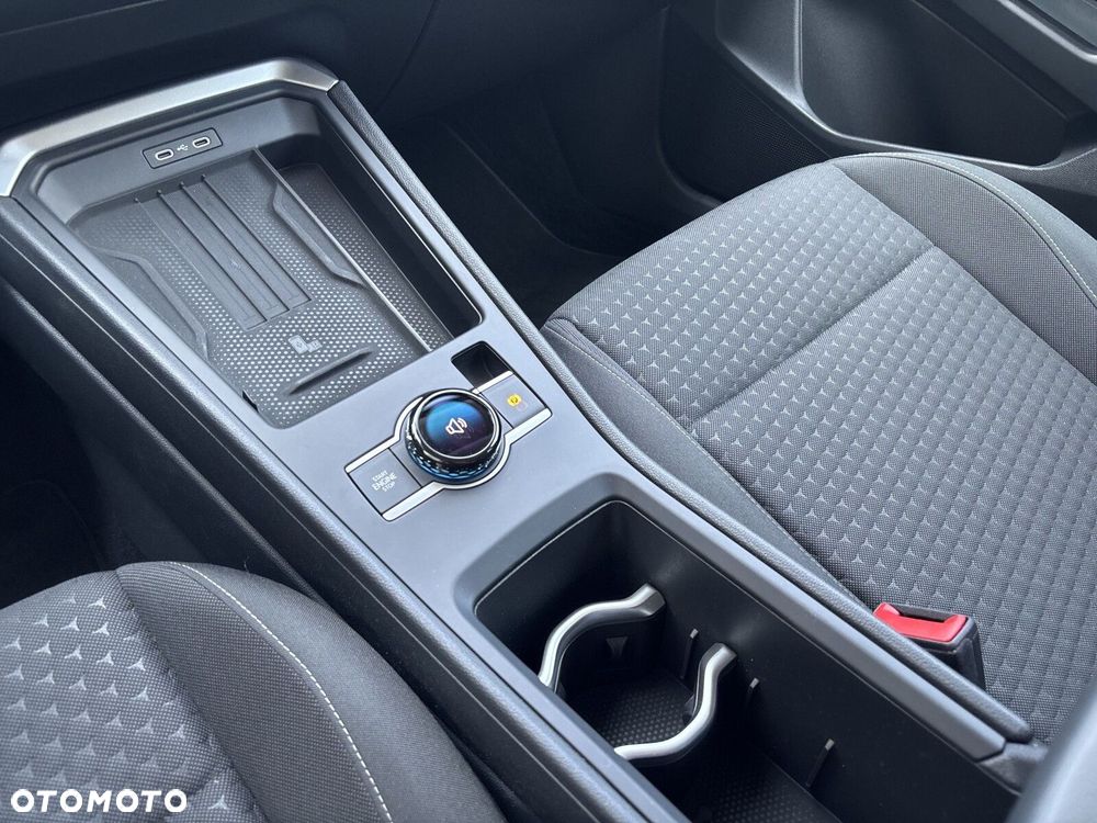 Volkswagen T-Roc - 27