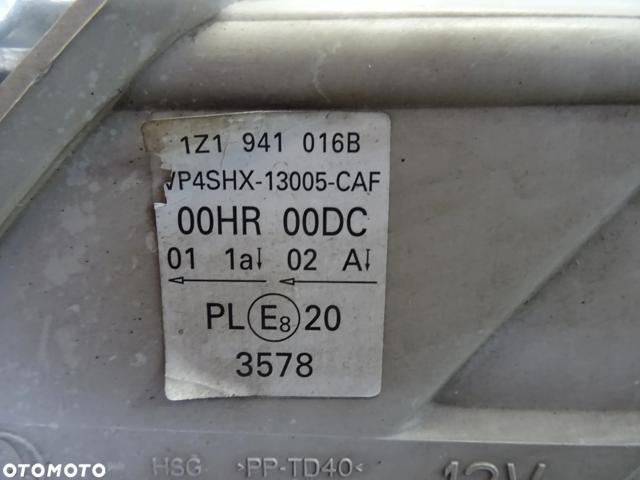 1Z1941016B 1Z1941015B lampy przod prawa lewa XENON EUROPA Skoda Octavia II 05-09 czesci - 3
