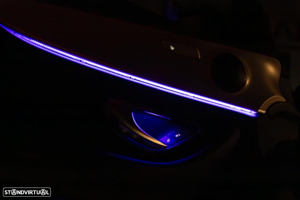 Mercedes-Benz E 300 de T 9G-TRONIC AMG Line - 22