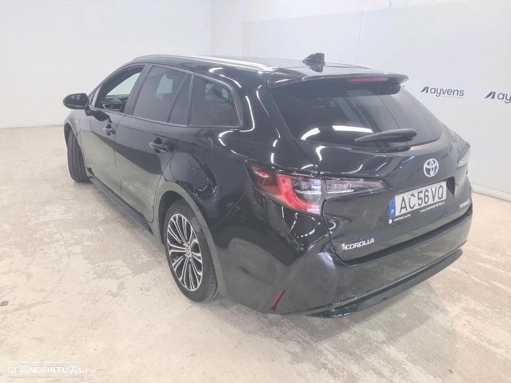 Toyota Corolla Touring Sports 1.8 Hybrid Comfort+P.Sport - 2