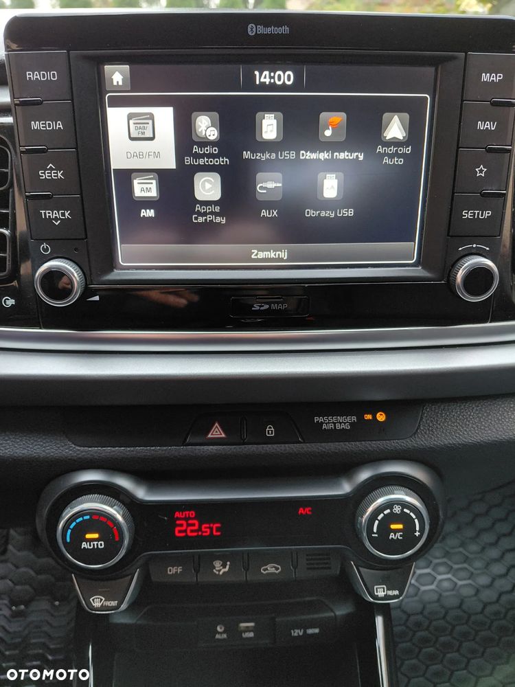 Kia Rio - 23