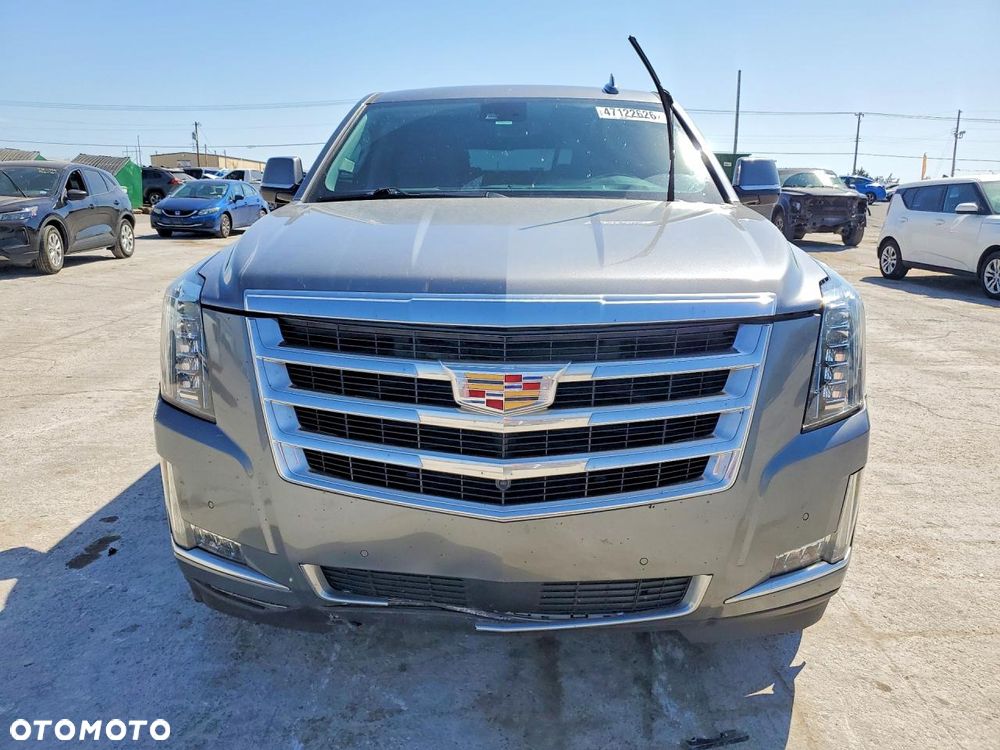 Cadillac Escalade ESV 6.2 V8 AWD AT Premium - 2