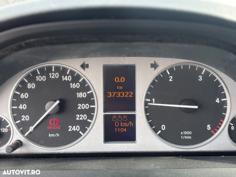 Mercedes-Benz B 180 CDI - 13