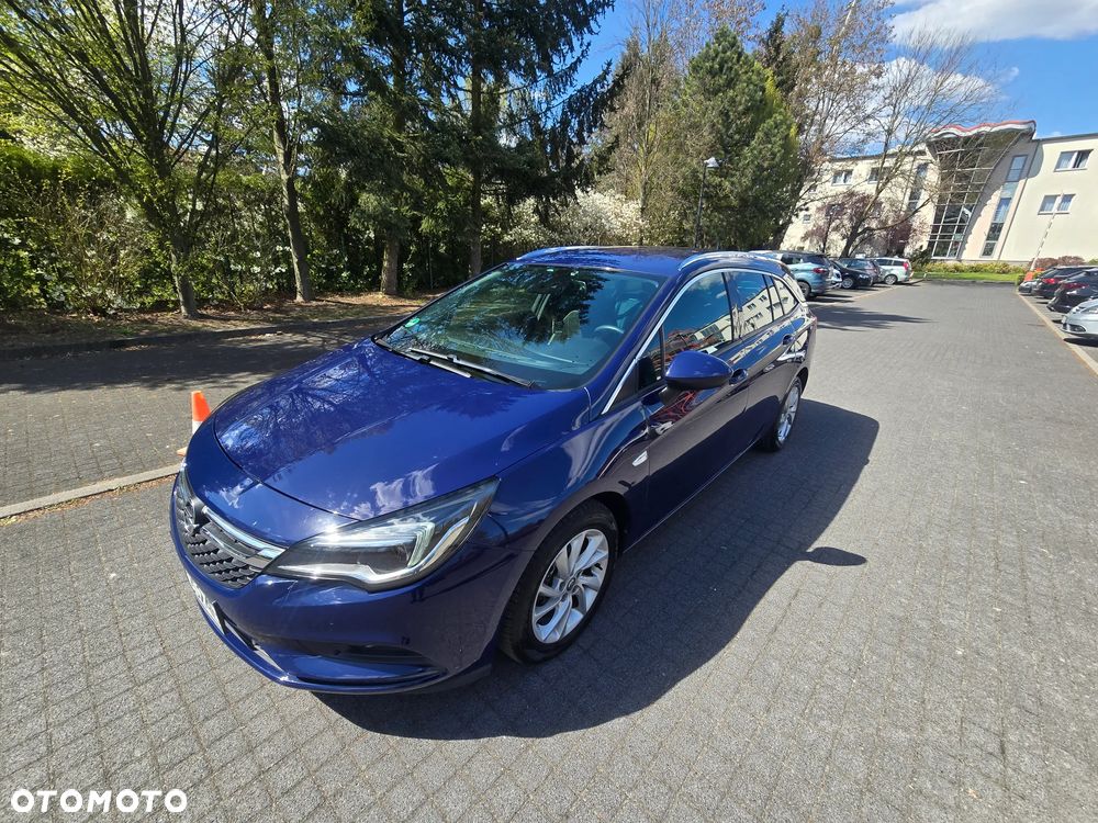 Opel Astra 1.6 D Start/Stop Edition - 1