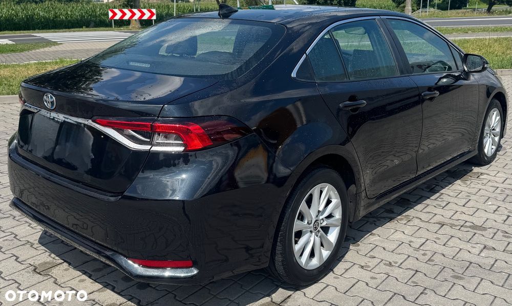 Toyota Corolla 1.8 Hybrid Active - 3