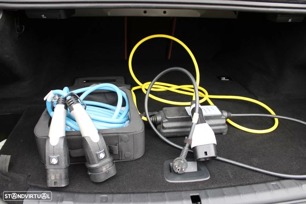 BMW 530 e iPerformance Pack M - 18