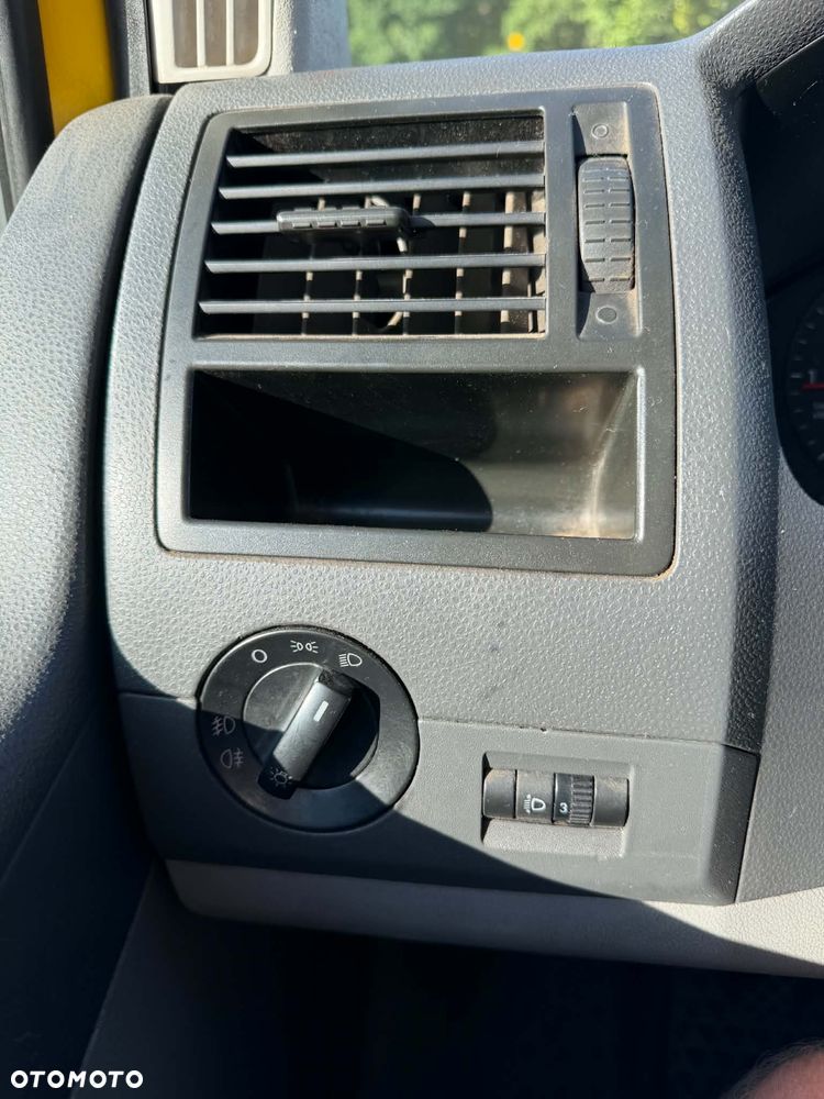 Volkswagen Transporter L1H1 - 18