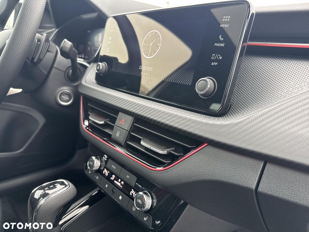 Skoda Kamiq 1.0 TSI Monte Carlo DSG - 27