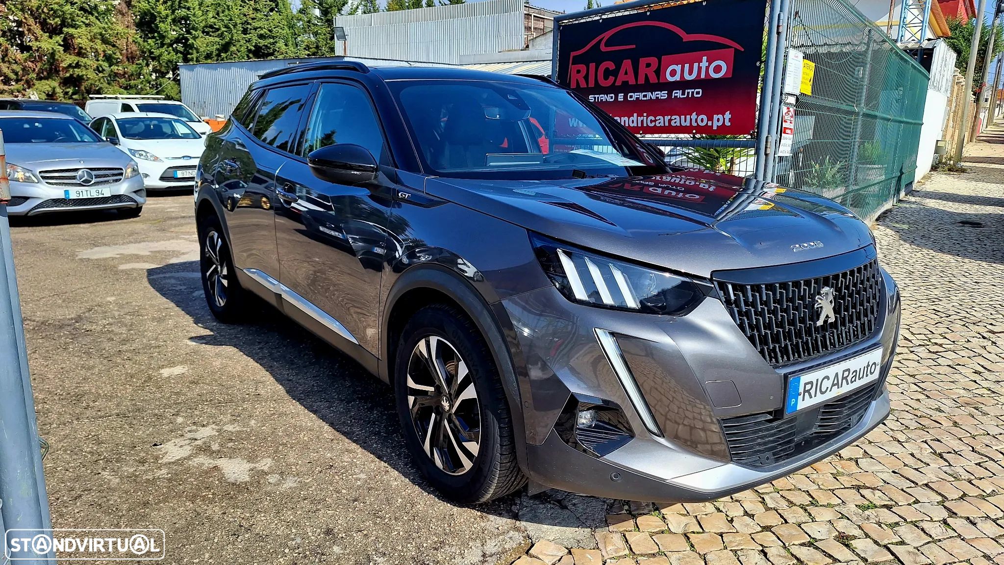 Peugeot 2008 1.5 BlueHDi GT Line - 1
