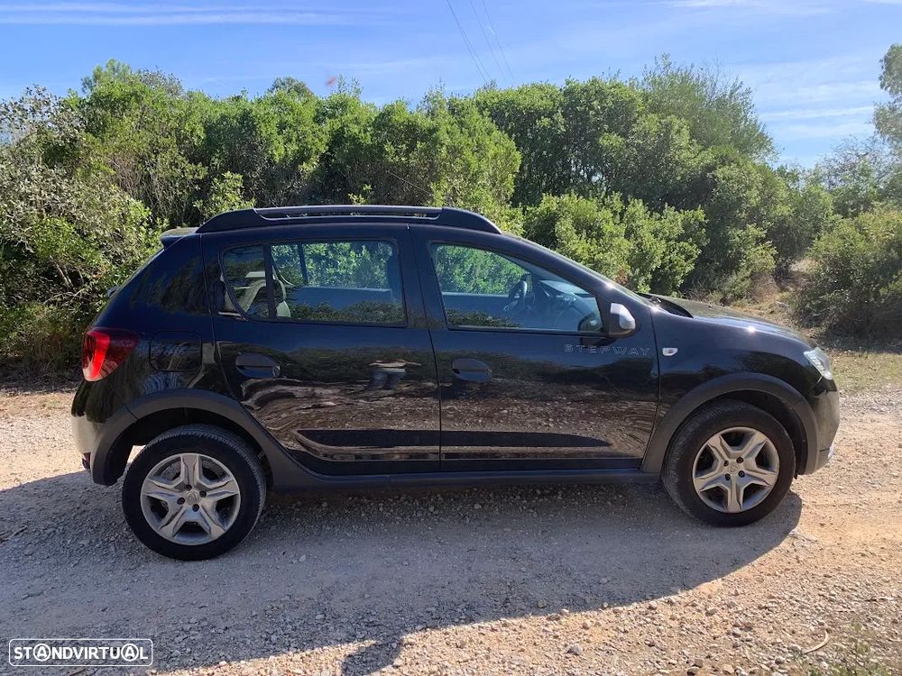 Dacia Sandero 0.9 TCe Stepway - 4