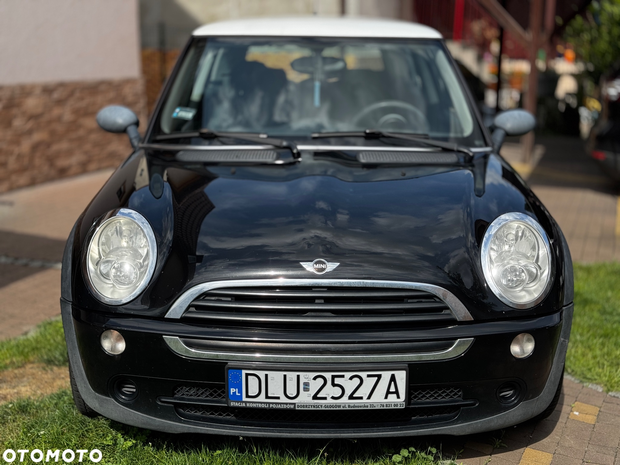 MINI ONE Standard - 2