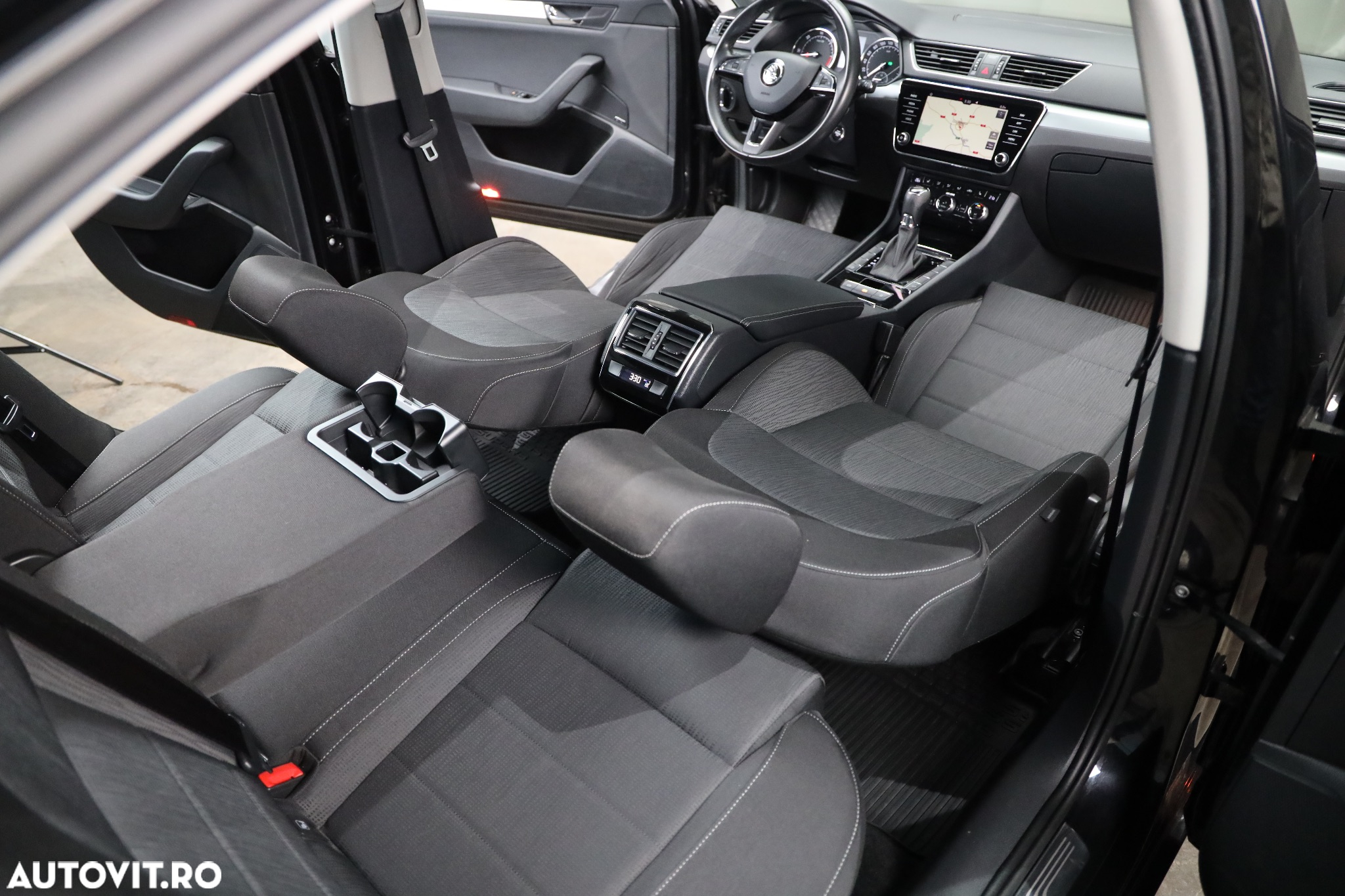 Skoda Superb 2.0 TDI DSG Style - 16