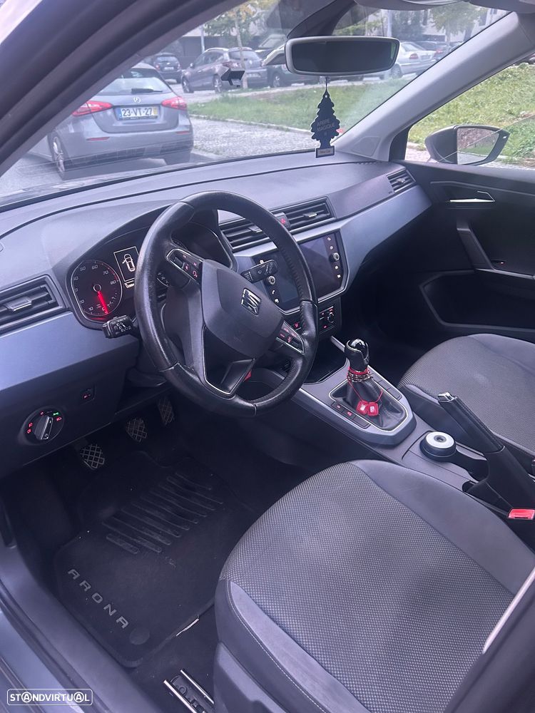 SEAT Arona - 11