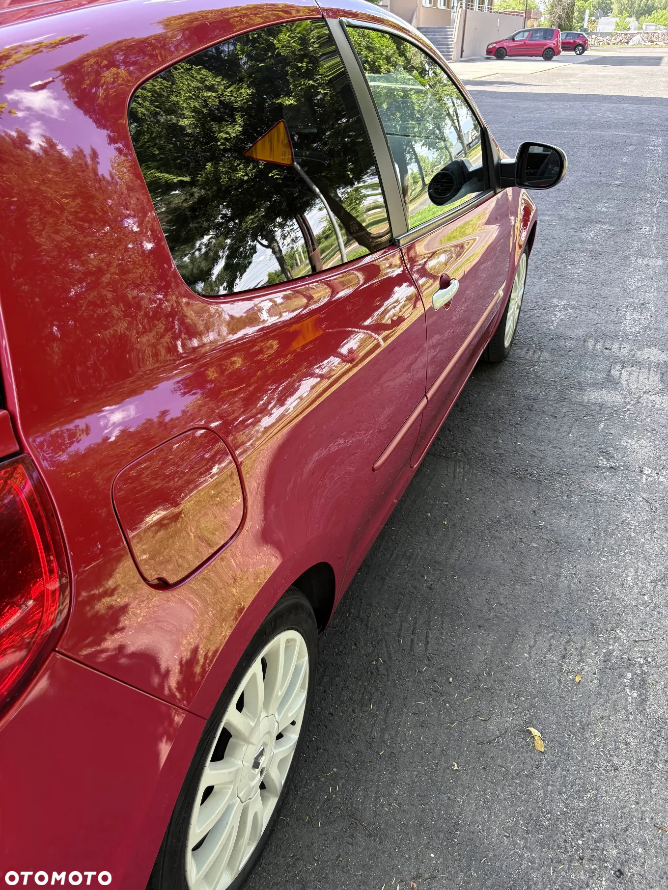 Renault Clio 1.2 16V TCE S - 8
