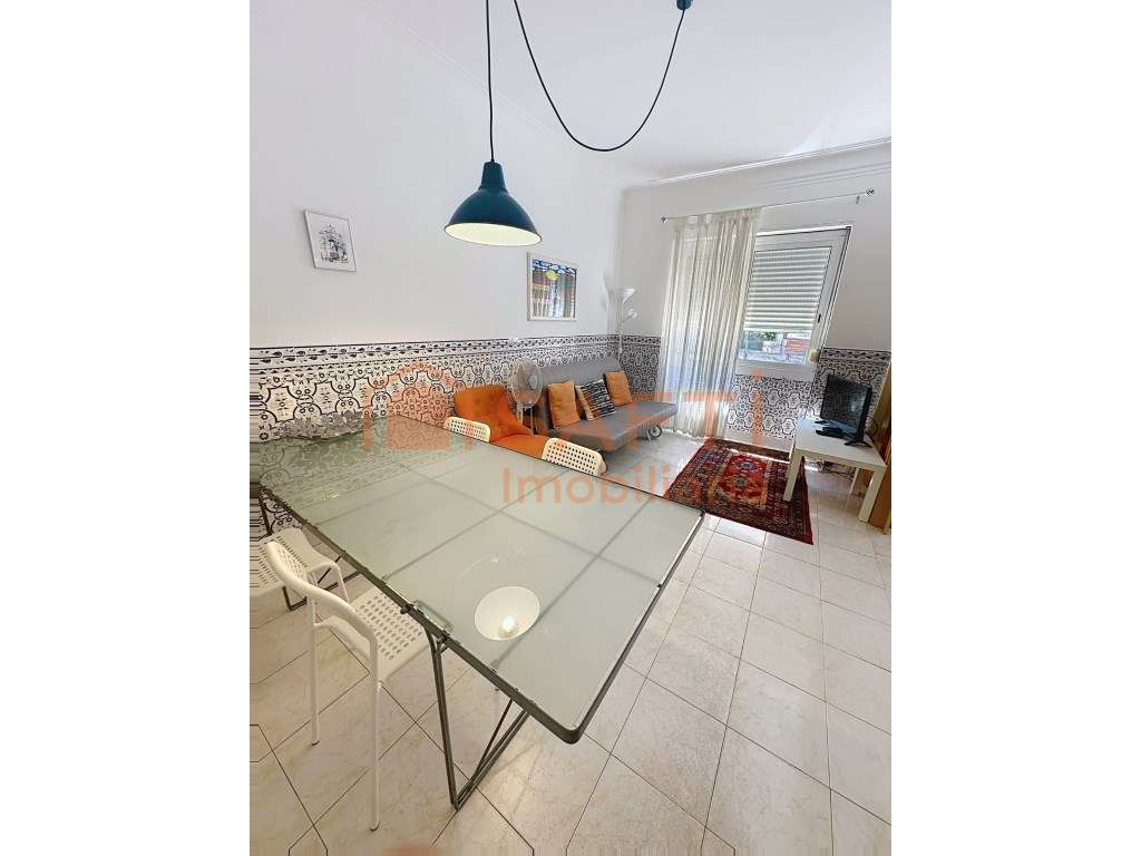 Apartamento T1+1 Mobilado na Penha de França - Grande imagem: 3/11
