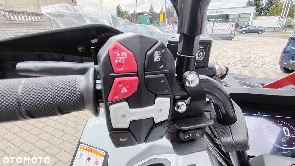 HISUN Guardian 400 - 11