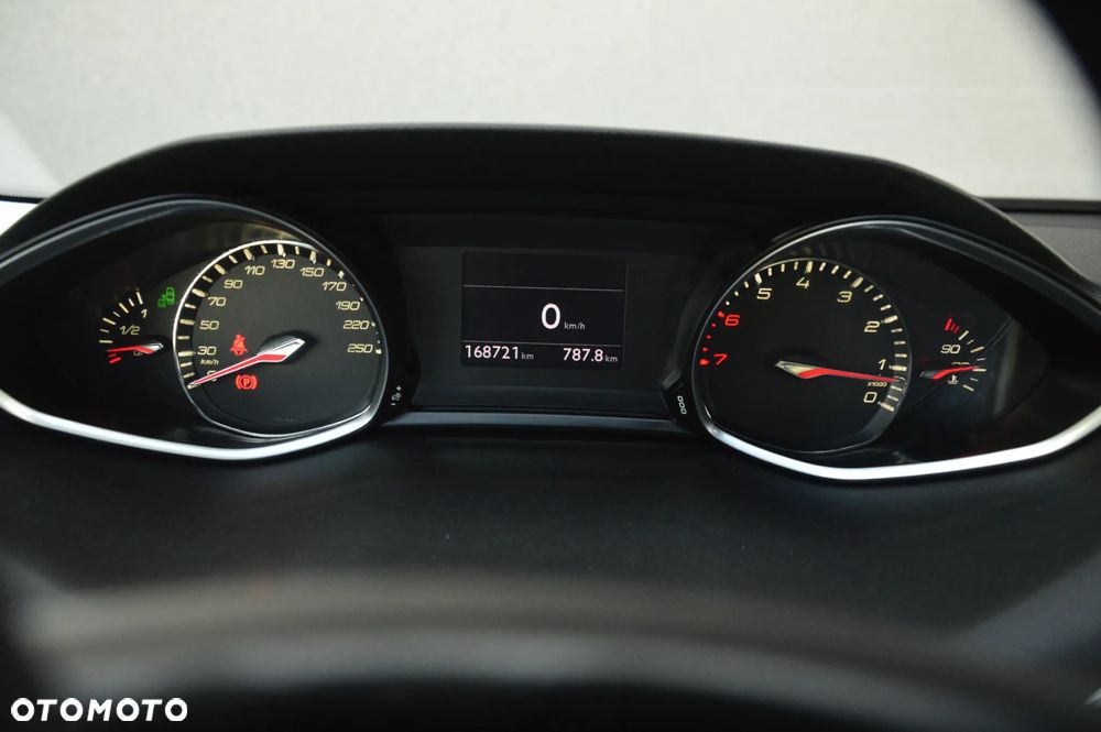 Peugeot 308 155 THP Allure - 20