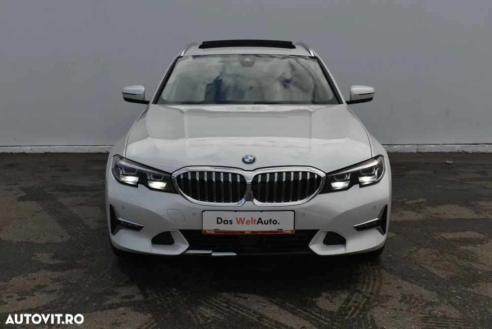 BMW Seria 3 320d xDrive AT MHEV - 9
