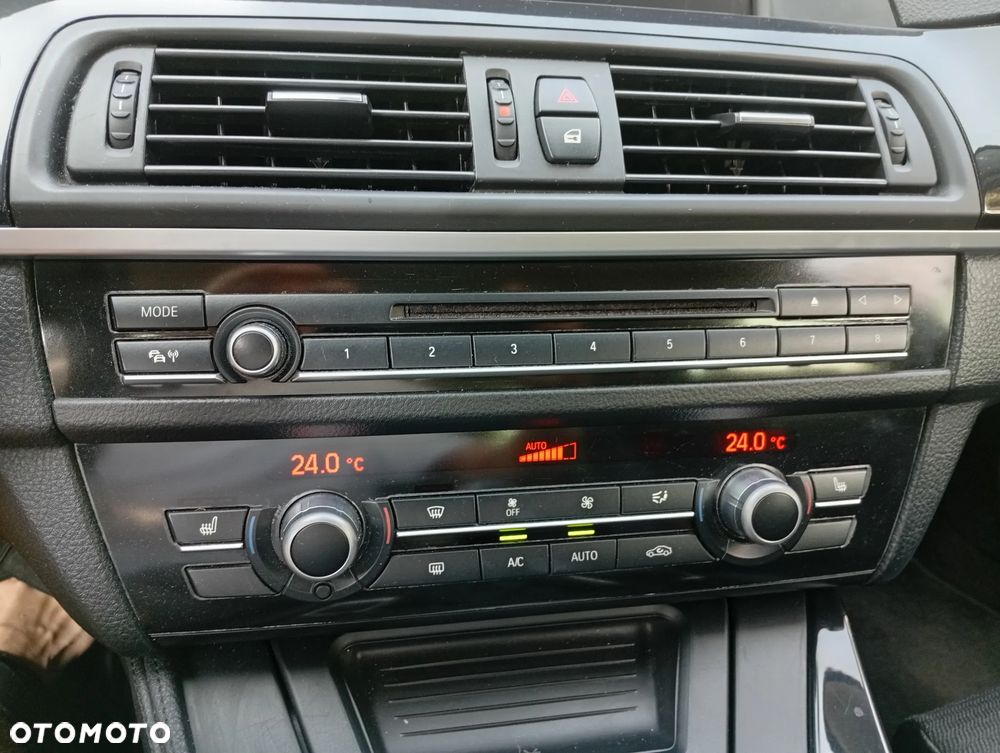 BMW Seria 5 520d - 19