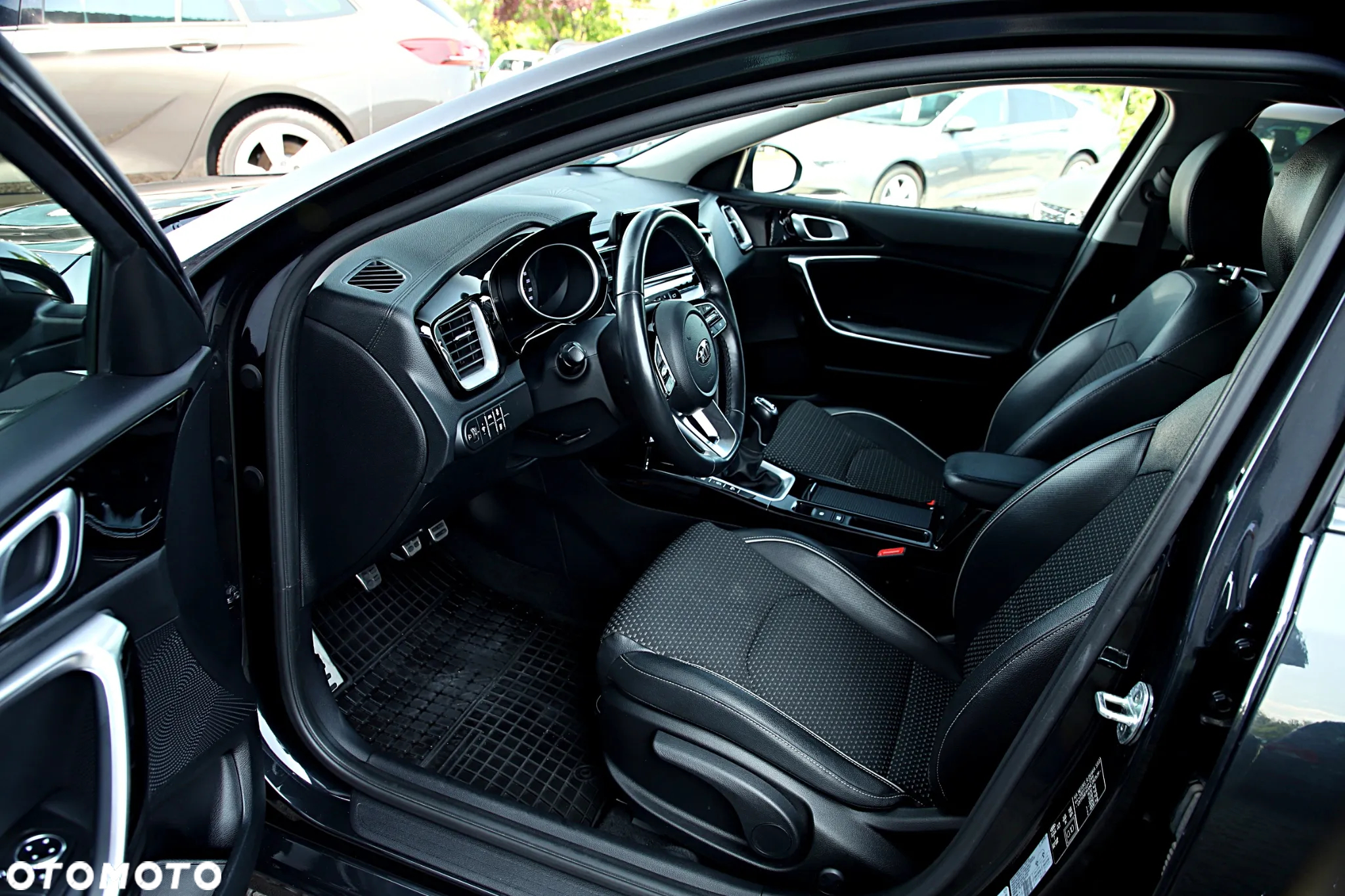 Kia Ceed 1.6 CRDi SCR L Business Line - 18