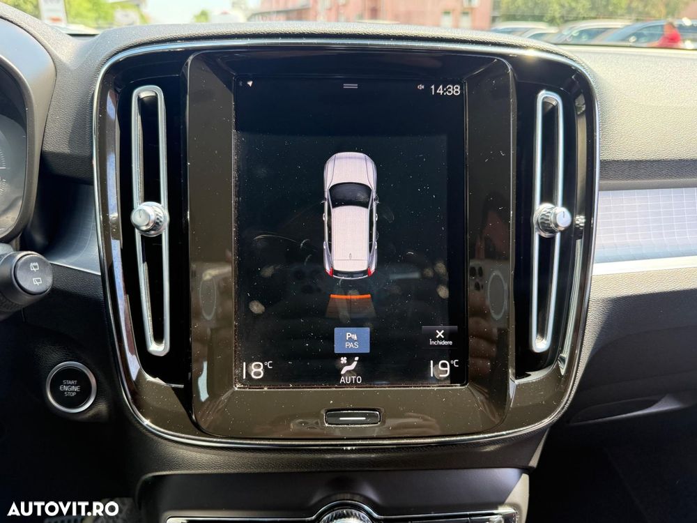 Volvo XC 40 - 11