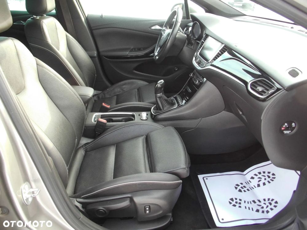 Opel Astra 1.4 Turbo Start/Stop Business - 2