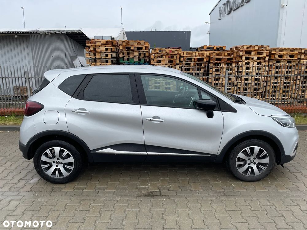 Renault Captur - 4