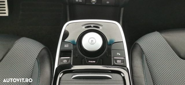 Kia Niro e-Niro 150 kW Vision - 4