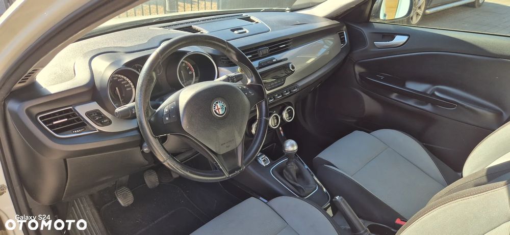 Alfa Romeo Giulietta 1.4 TB MultiAir Distinctive - 12