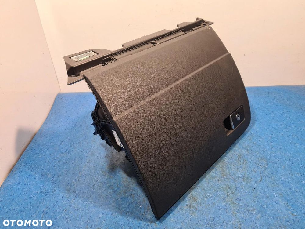 VOLKSWAGEN PASSAT B8 SCHOWEK PASAŻERA 3G1857097Q - 2
