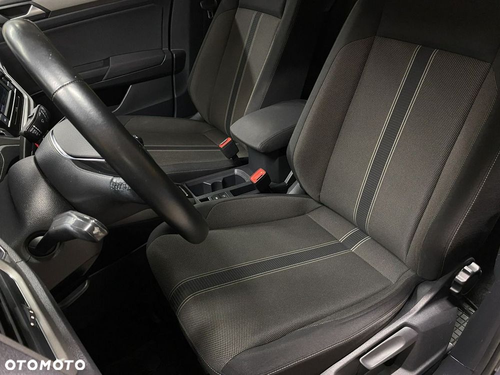 Volkswagen T-Roc - 15