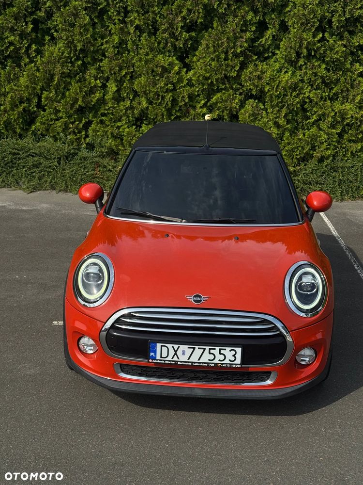 MINI Cooper Standard - 4