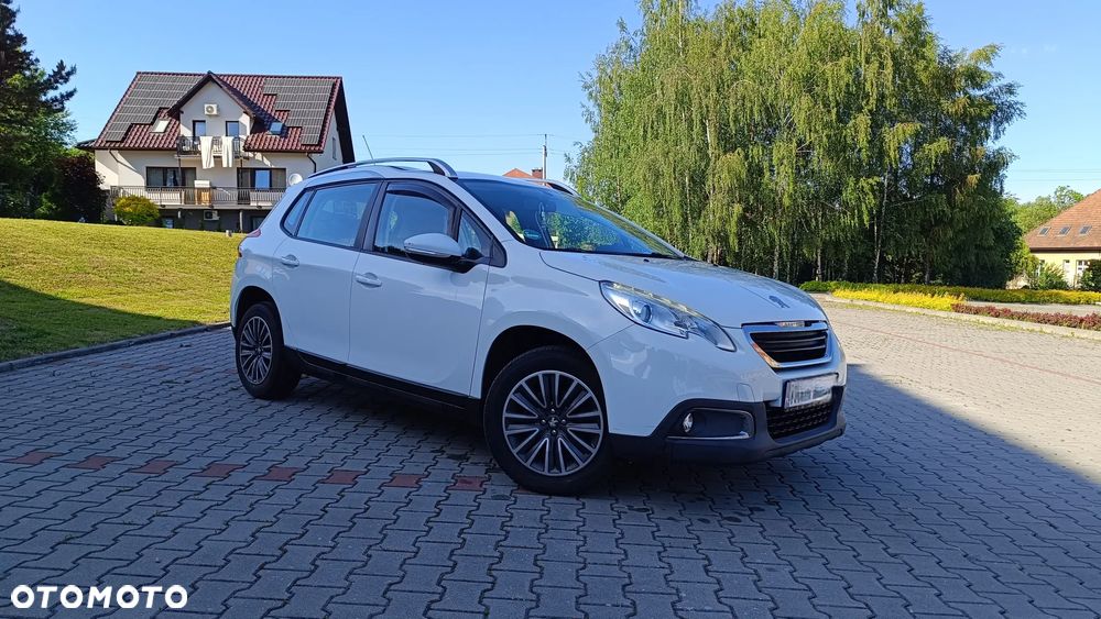 Peugeot 2008 1.6 VTi Active - 1