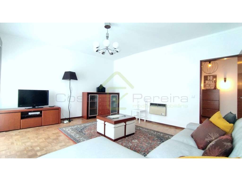 Apartamento T3 RENOVADO no CENTRO da cidade de Torres Vedras! - Grande imagem: 3/17