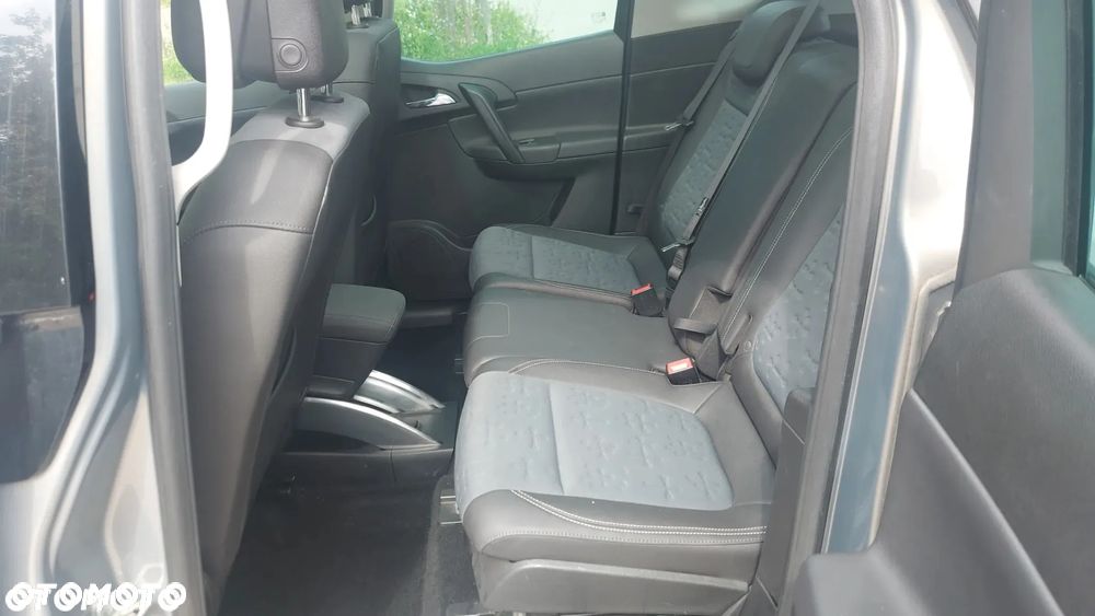 Opel Meriva 1.4 T Cosmo - 15