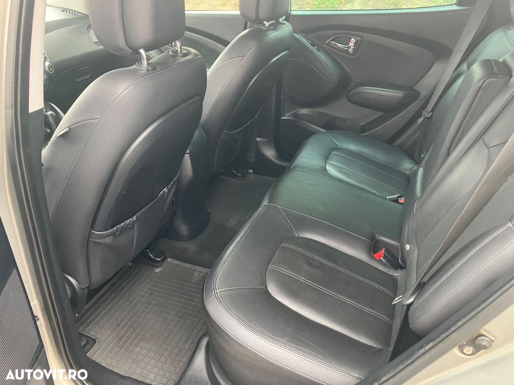 Hyundai ix35 2.0 CRDI High 4WD GLS Aut. Premium - 4