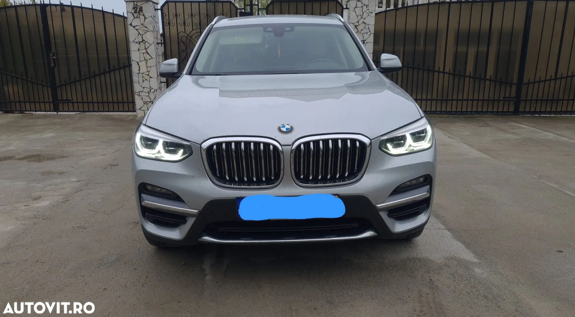 BMW X3 xDrive20d AT Luxury Line - 1