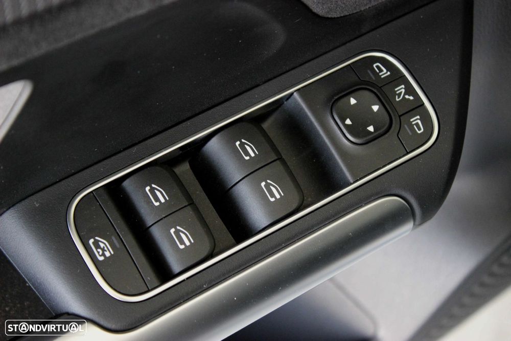 Mercedes-Benz EQA 250+ AMG Line - 22