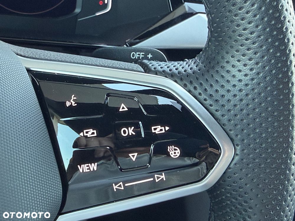Volkswagen Arteon 2.0 TDI SCR 4Motion DSG R-Line - 24