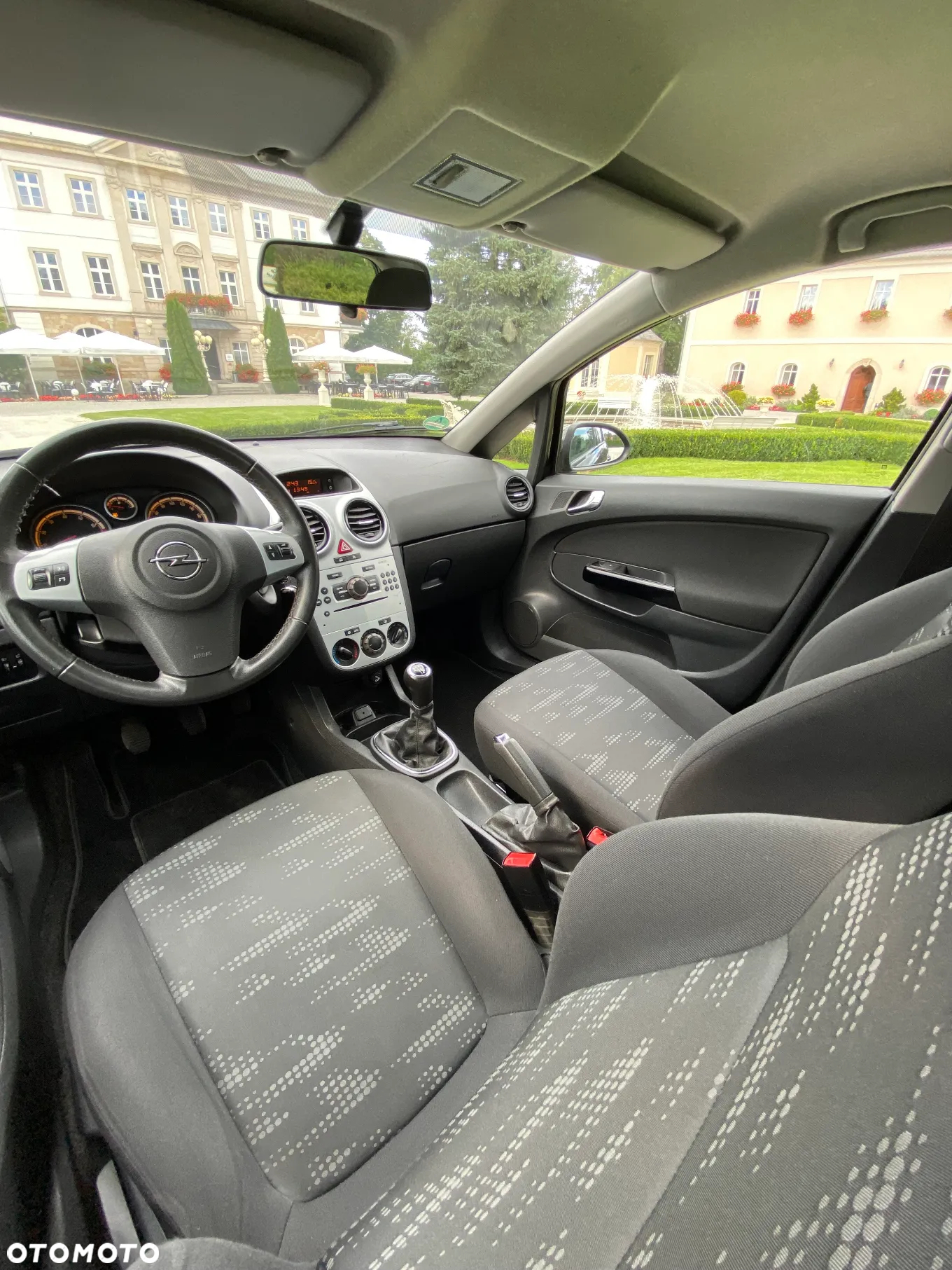 Opel Corsa 1.2 16V (ecoFLEX) Color Edition - 2