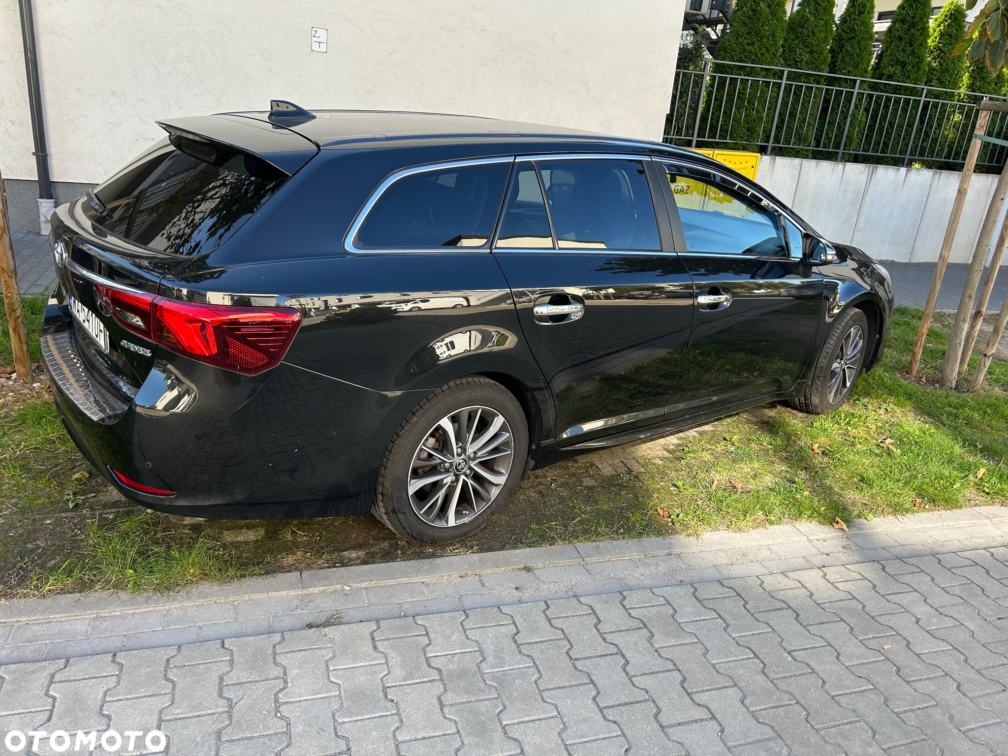 Toyota Avensis 2.0 D-4D Active Business - 5