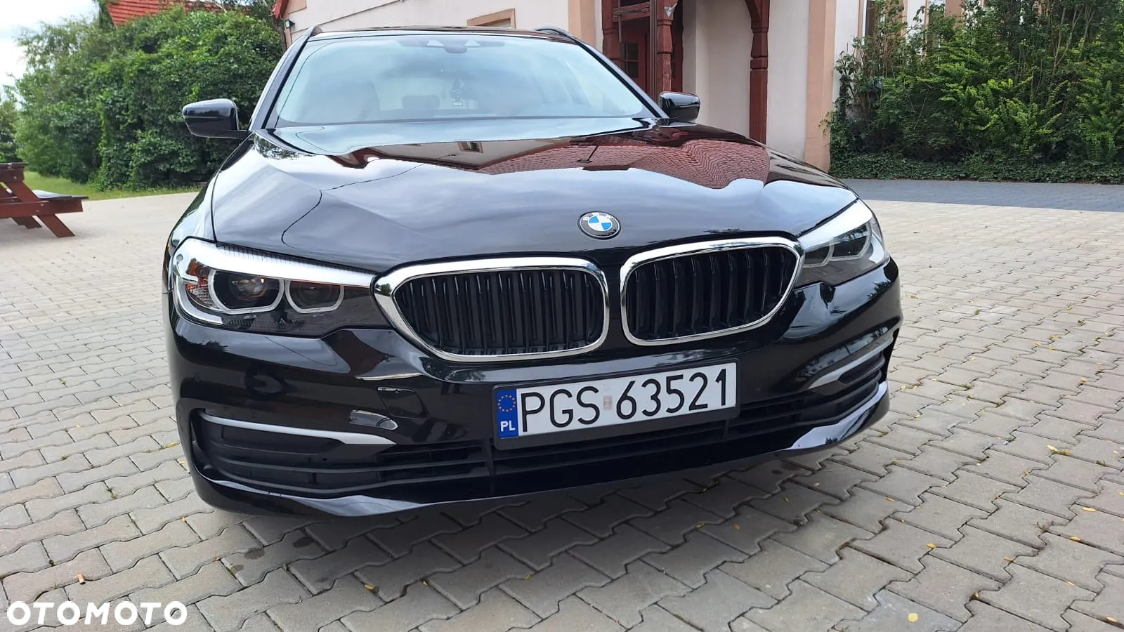 BMW Seria 5 520d Touring - 9