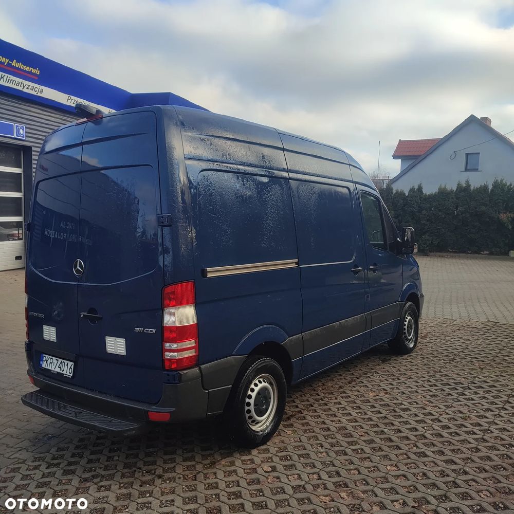 Mercedes-Benz Sprinter - 3