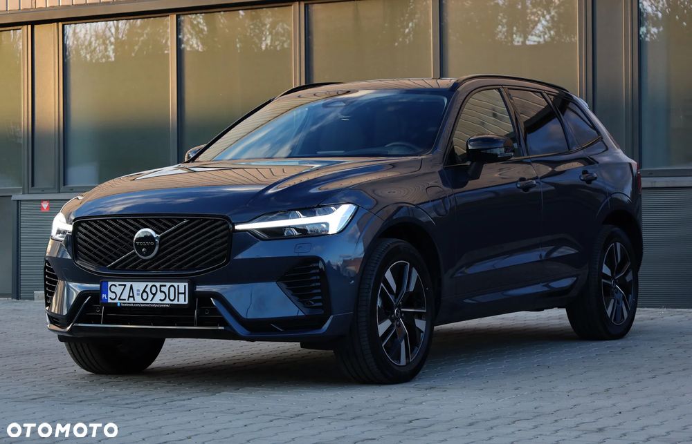Volvo XC 60 T8 AWD Plus Dark - 35
