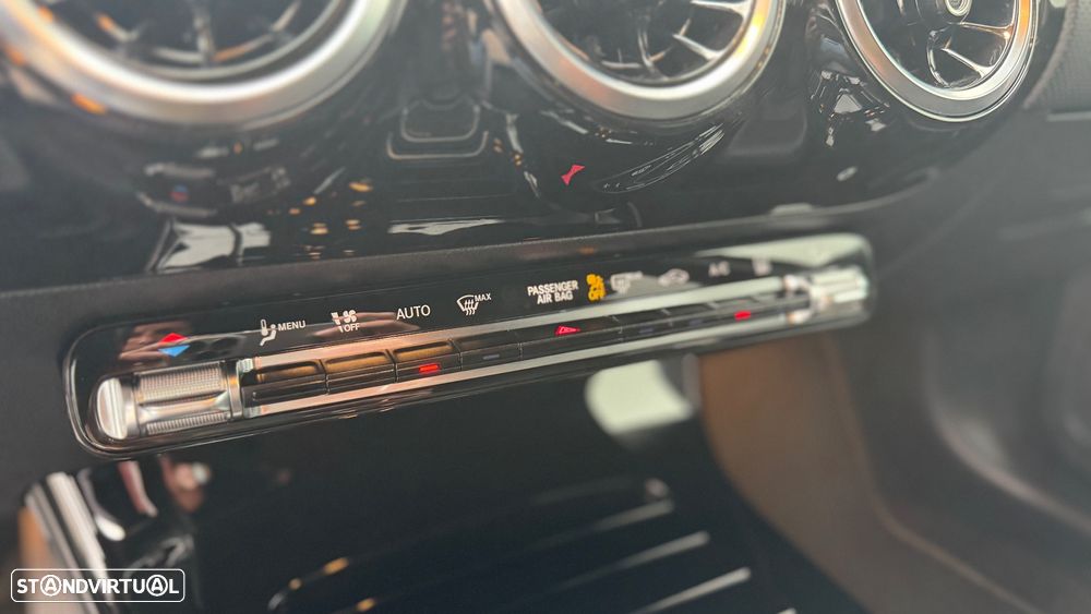 Mercedes-Benz A 250 e Style Plus - 20