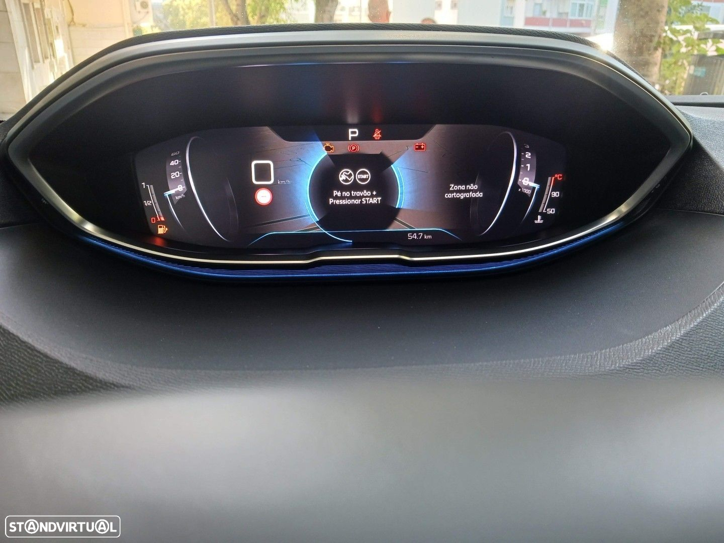 Peugeot 3008 1.5 BlueHDi Allure Pack EAT8 - 12