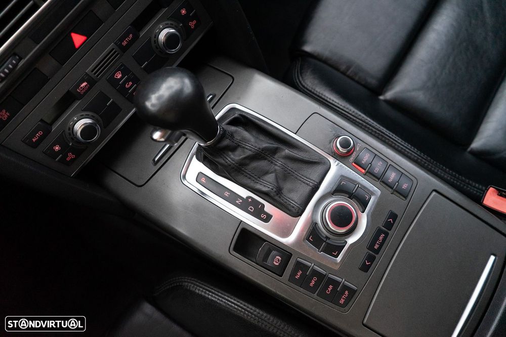 Audi A6 3.0 TDI V6 quattro Exclusive Tiptronic - 27