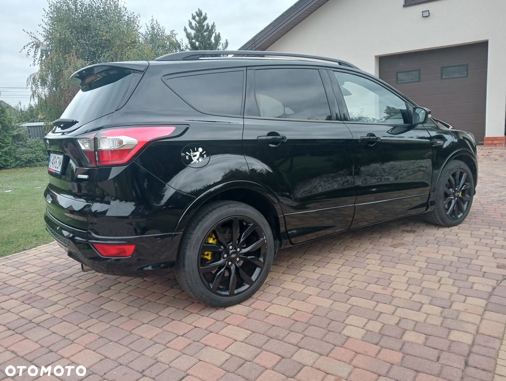 Ford Kuga - 9