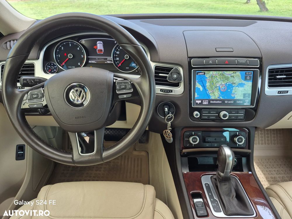 Volkswagen Touareg V6 TDI BMT Supreme Plus - 12